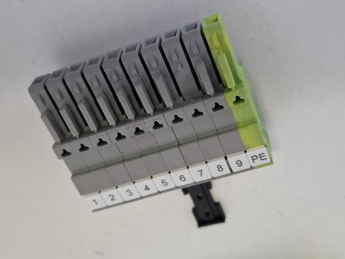 82 Stück Stecker zu Reihenklemmen PTTP 2,5, PP-H2,5/…., Phönix, neuwertig