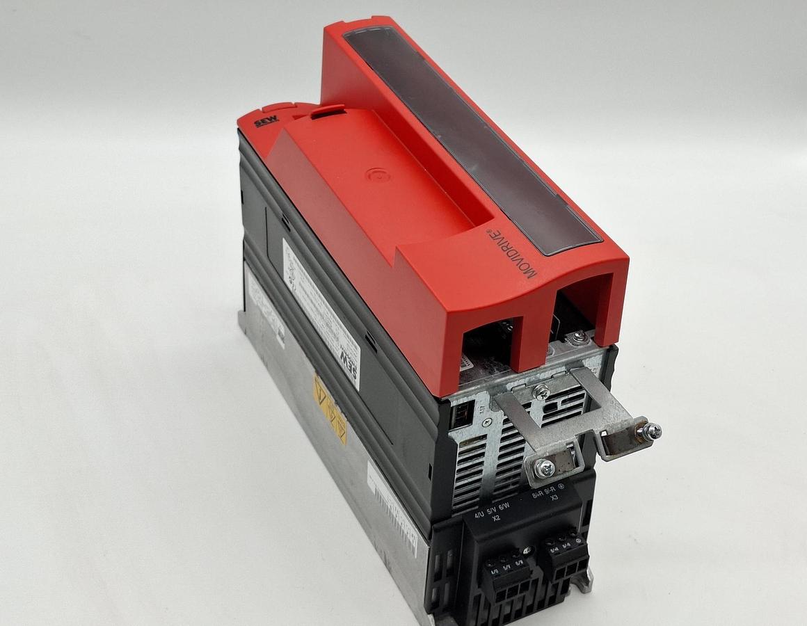 Gebraucht Frequenzumformer, nur 1145 Stunden! 2,2KW, MDX61B0022-5A3-4-00, SEW, gebraucht-Top