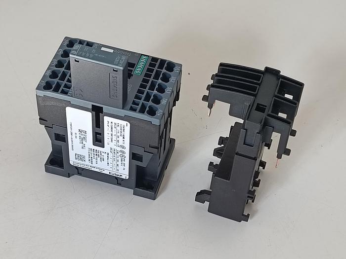 Gebraucht 3 Stück Schütz Sirius + Anbauteile, 3RT2015-2BB41, Siemens, neuwertig -40%