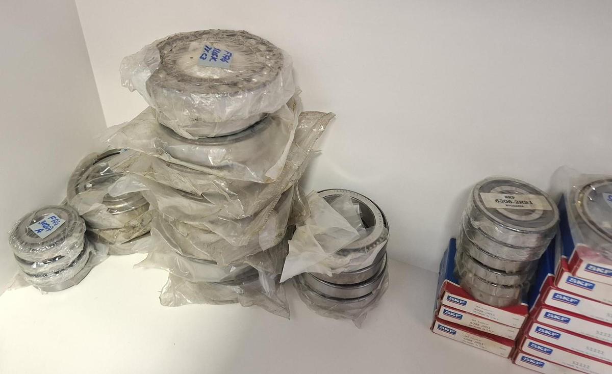 Konvolut 180 Stück Wälzlager, SKF, FAG, INA , neuwertig