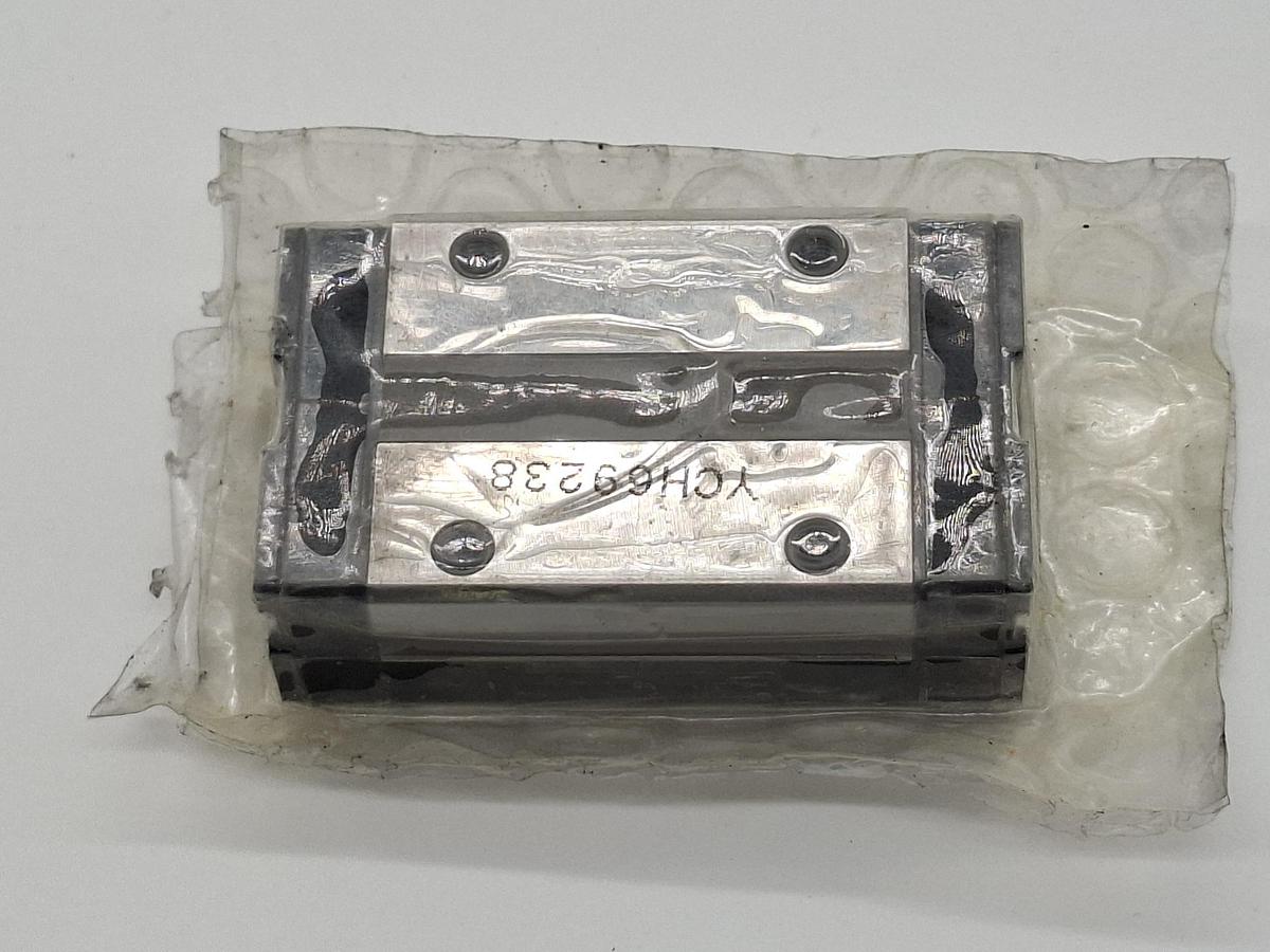 2 Stück Laufwagen, Führungswagen, SSR-15XW, THK, neu