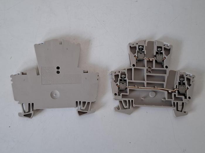 Gebraucht 1 Set=92 Stück, Reihenklenmmen + Zubehör, ZDU4-2/3AN, WDK2,5, Weidmüller, gebraucht