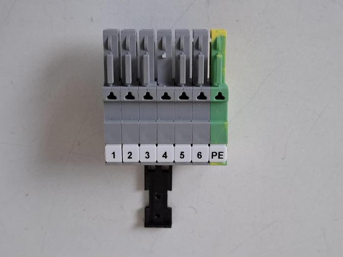82 Stück Stecker zu Reihenklemmen PTTP 2,5, PP-H2,5/…., Phönix, neuwertig