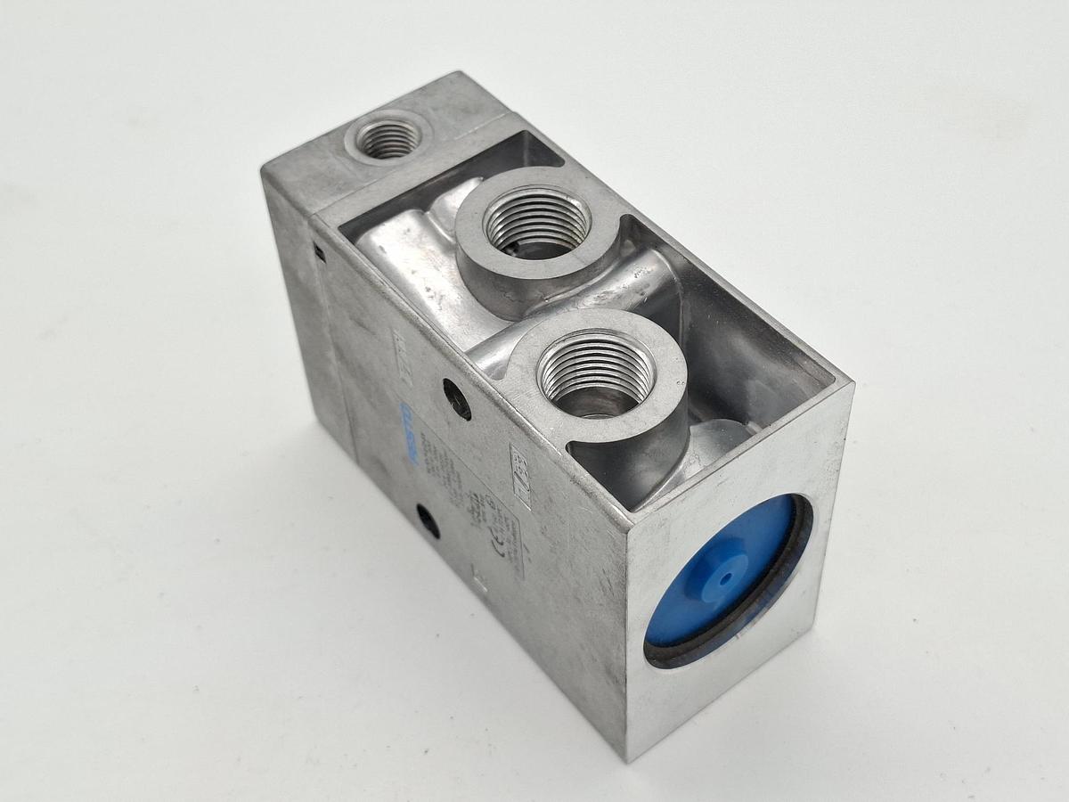 Pneumatikventil, 536030, VL/0-3-1/2-EX,, Festo, neuwertig