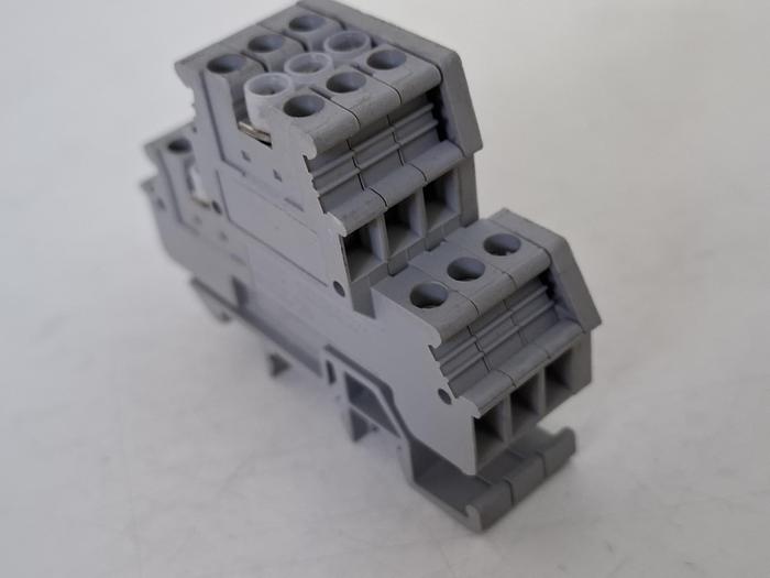Gebraucht 30 Stück Reihenklemmen, MBKKB 2,5, Phönix, gebraucht