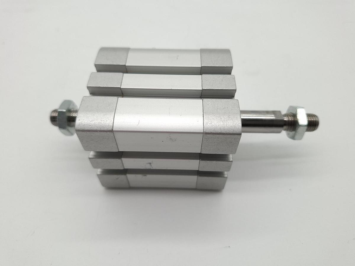 1 Stück Kompaktzylinder, Hub 20mm, ADN-40-20-A-PPS-A-S2, 536288, Festo, neu