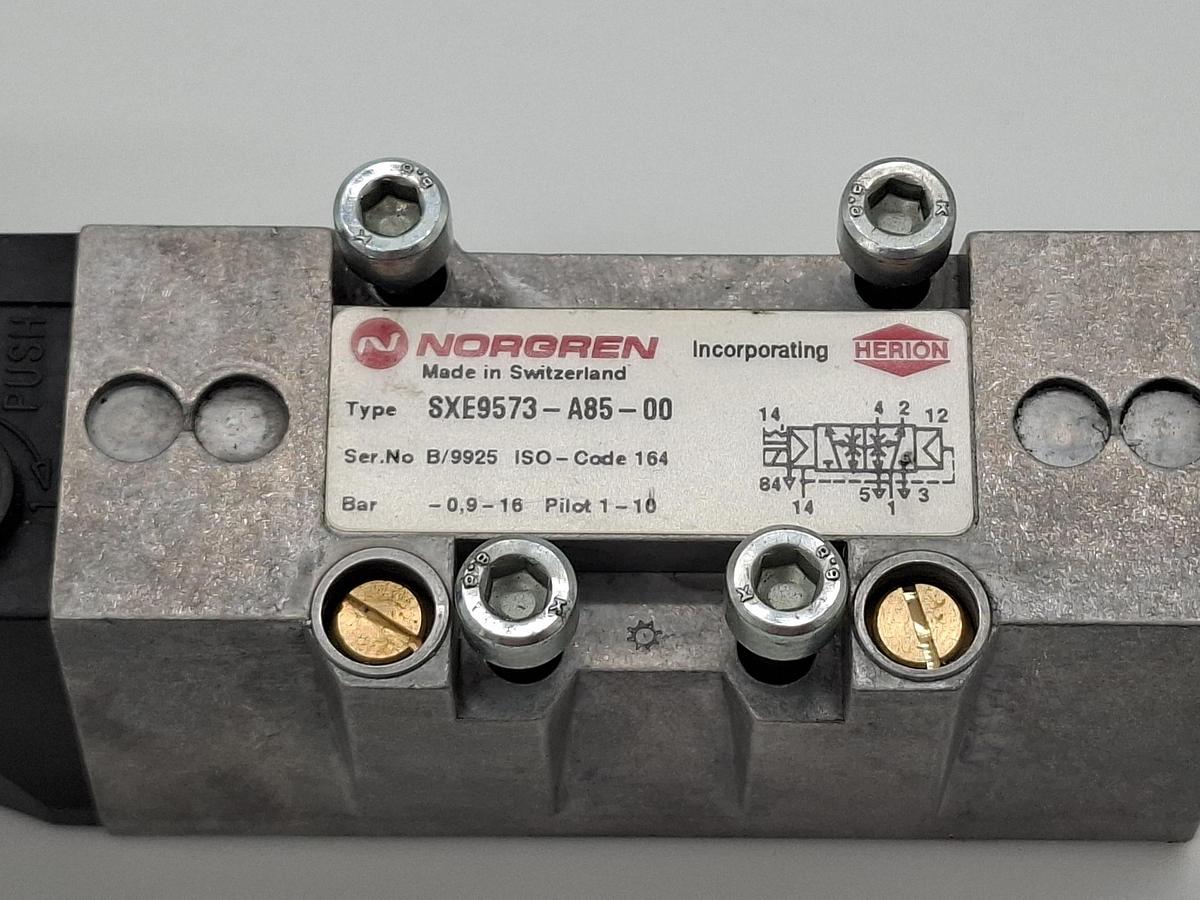 Grundplattenventil, 5/2 Wege, SXE9573-A85-00, Norgren, neu