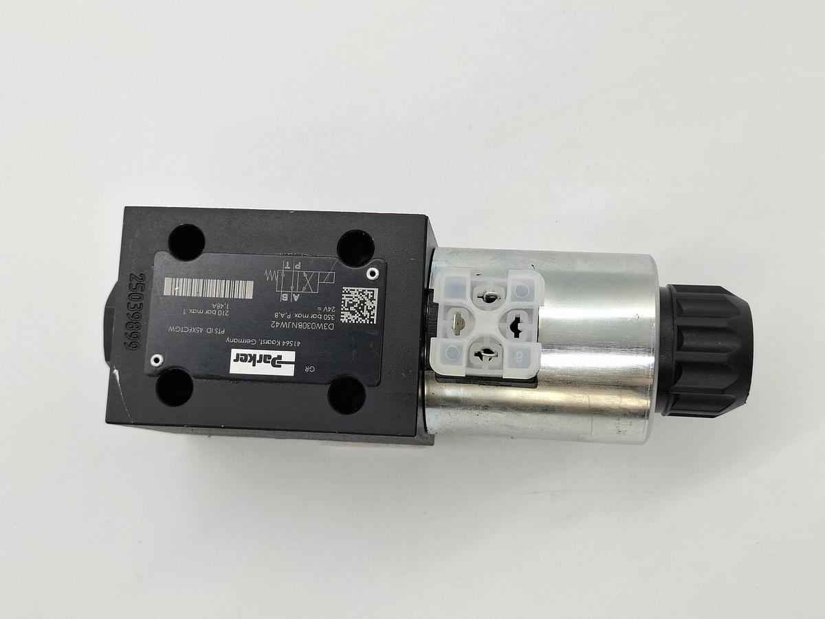 Direktgesteuertes Hydraulikventil, D3W030BNJW42, Parker, neu