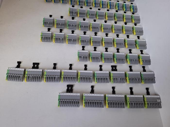 82 Stück Stecker zu Reihenklemmen PTTP 2,5, PP-H2,5/…., Phönix, neuwertig