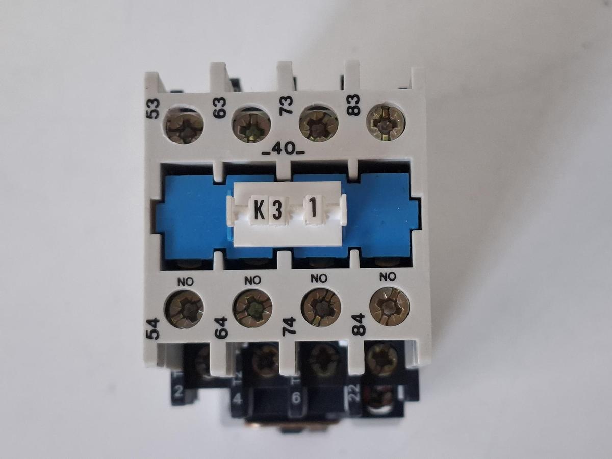 Gebraucht 3 Stück Schütz mit Hilfskontakt, CA3-9C + CS3-P, Sprecher & Schuh, gebraucht