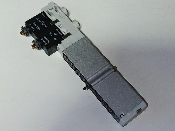 13 Stück Magnetventil, brandneu, VMPA1-M1H-KS-PI, 556838, Original Festo, neu