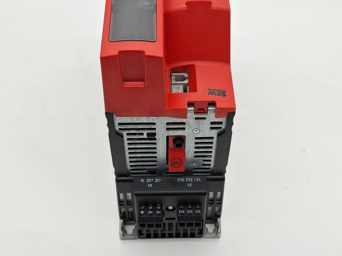 Gebraucht Frequenzumformer, sehr wenig Betrieb!, 4KW, MDX61B0040-5A3-4-0T, SEW, gebraucht-Top