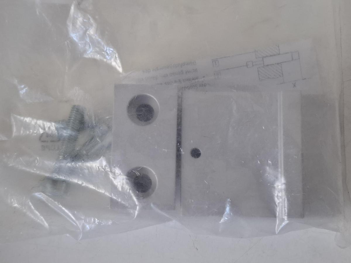 Stoßdämpferhalter, KYE-120, 557586, Festo, neu