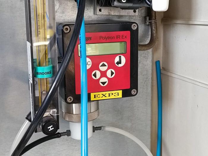 Gebraucht Komplette Gas Messstation, Gaswarnmessgerät, Polytron IR Ex, Dräger, gebraucht