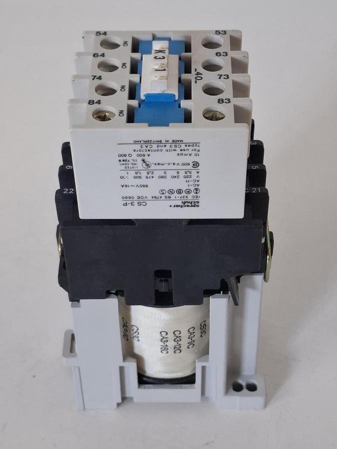 Gebraucht 3 Stück Schütz mit Hilfskontakt, CA3-9C + CS3-P, Sprecher & Schuh, gebraucht