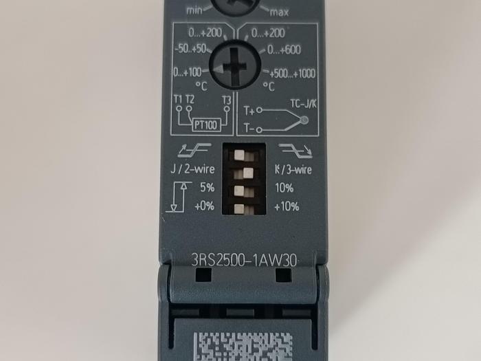 Gebraucht SIRIUS Dig. Temperaturüberwachungsrelais, 3RS2500-1AW30, Siemens, neuwertig