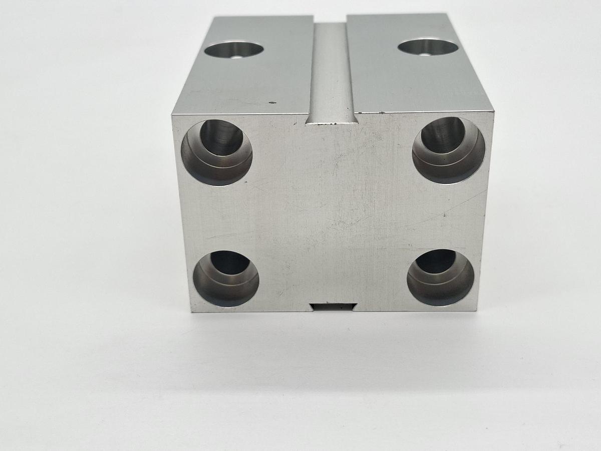 Blockzylinder, Hub 25mm, Kolben D32mm, 350bar, 1544-513, Roemheld, neuwertig