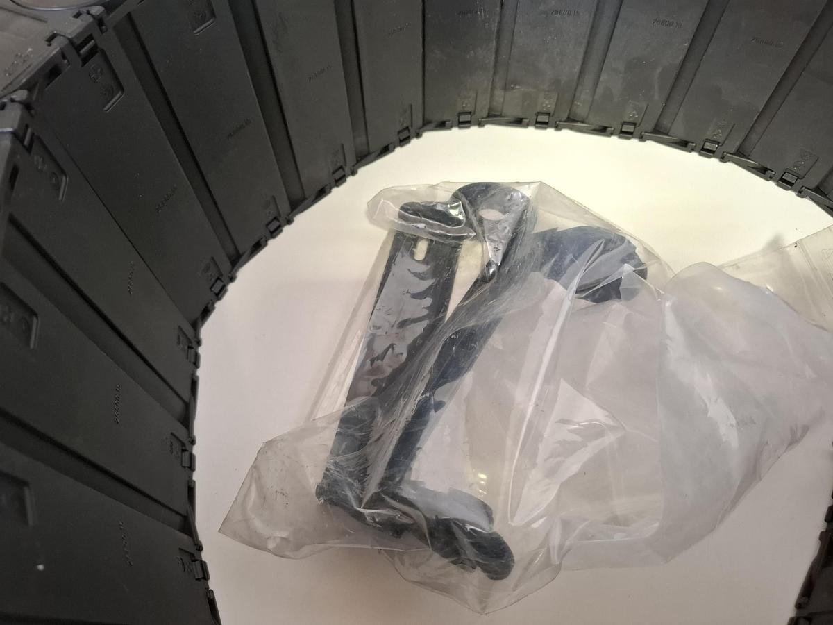 Energiekette, Kunststoff, 160cm lang, 2650.15.100, Igus, neu