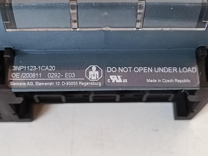 Gebraucht 3 Stück Lasttrenner + Sammelschiene, 3NP1123-1CA20, Siemens, neuwertig -40%