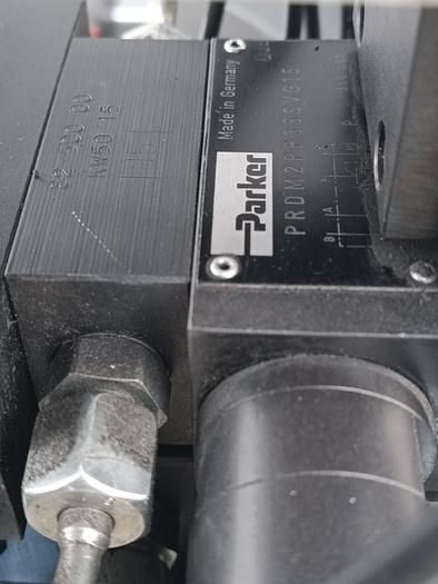 Gebraucht Hydraulikaggregat, 330 bar, 10 Kreise, 2 Servomotorpumpen, 130L, Niehues, gebraucht-Top