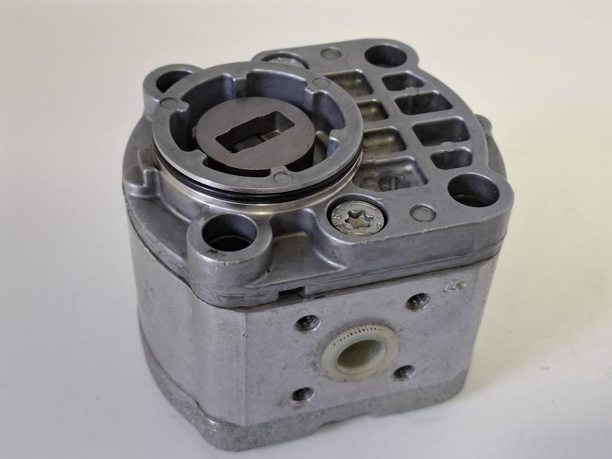 Zahnradpumpe, 1517222373, Rexroth, neuwertig