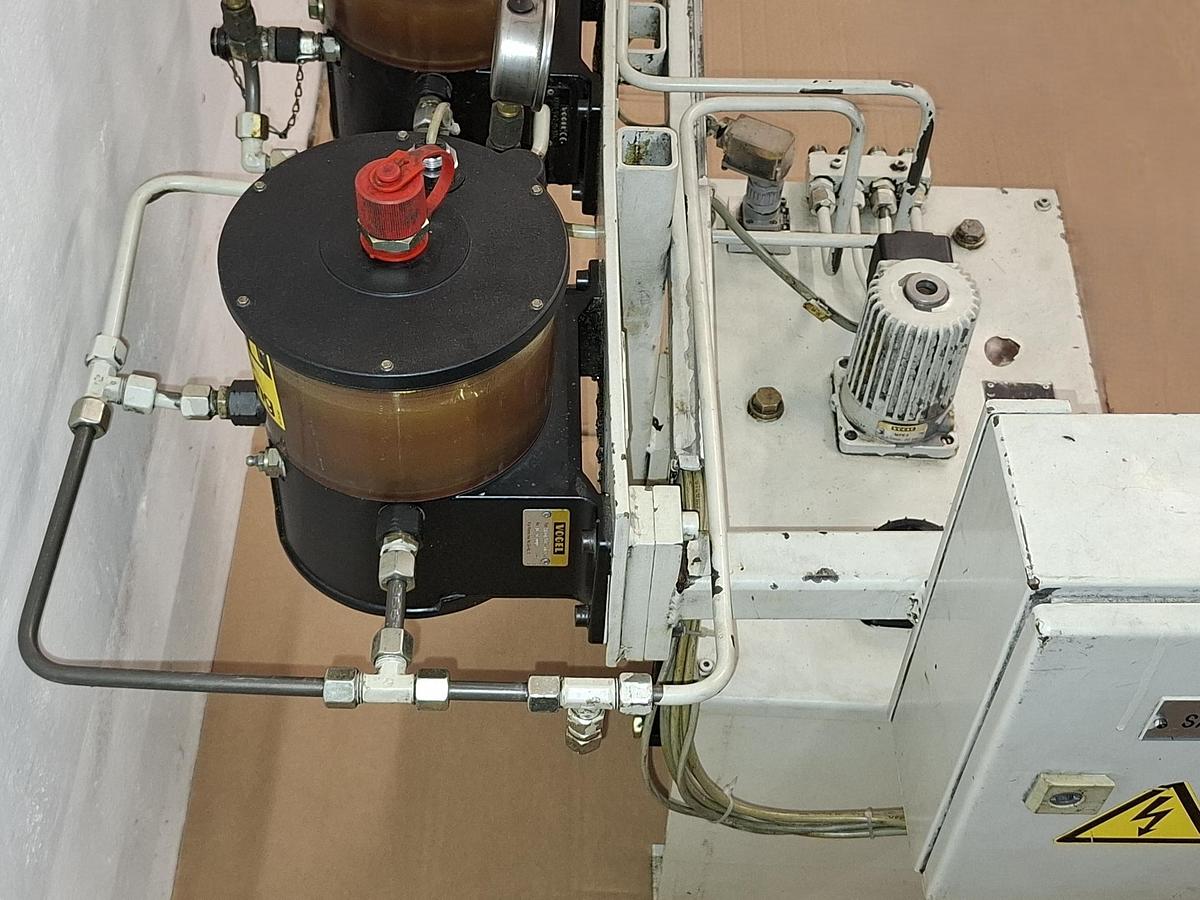 Gebraucht Zentrale Öl- und Fettschmieranlage, MFE5-BW30 + KFG1-5W2 Vogel, gebraucht