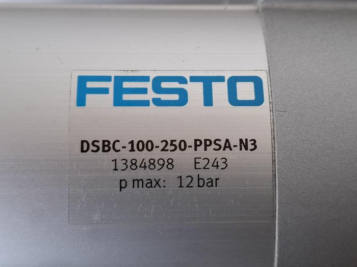 Gebraucht Pneumatik Normzylinder, DSBC-100-250-PPSA-N3, 1384898, Festo, gebraucht