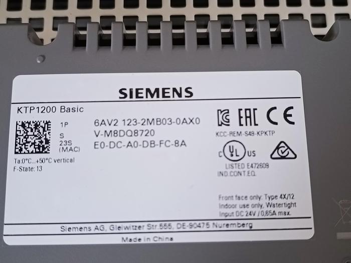 Gebraucht SIMATIC Panel + Gehäuse + Wanderhalterung, 6AV2 123-2MB03-0AX0 + …, Siemens, neuwertig