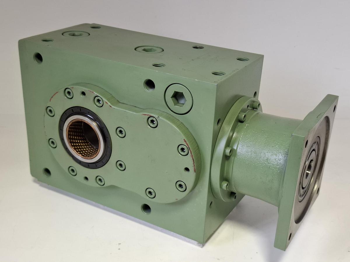 Kegelstirnradgetriebe, KS35FH 17,5:1 13R Sa.S29, Grässner, neuwertig -60%