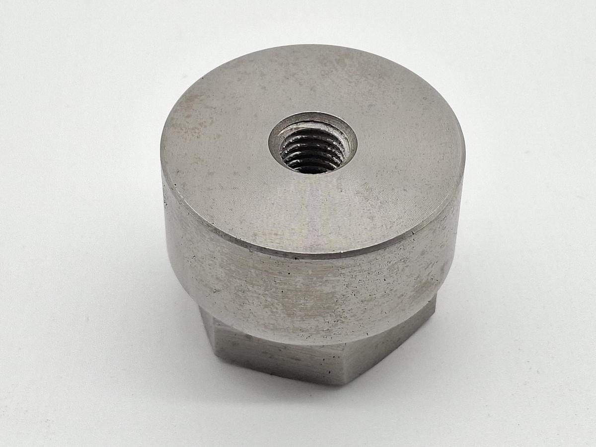 11 Stück hochfeste, dickwandige, geschlossene Muttern für Strahlanlagen, M10, , neu