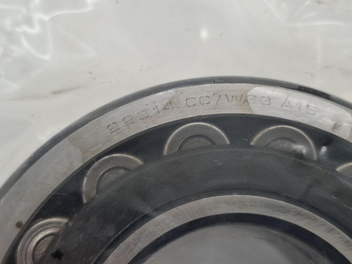 1 Stück Pendelrollenlager, 22314 CC/W33A15, SKF, neuwertig