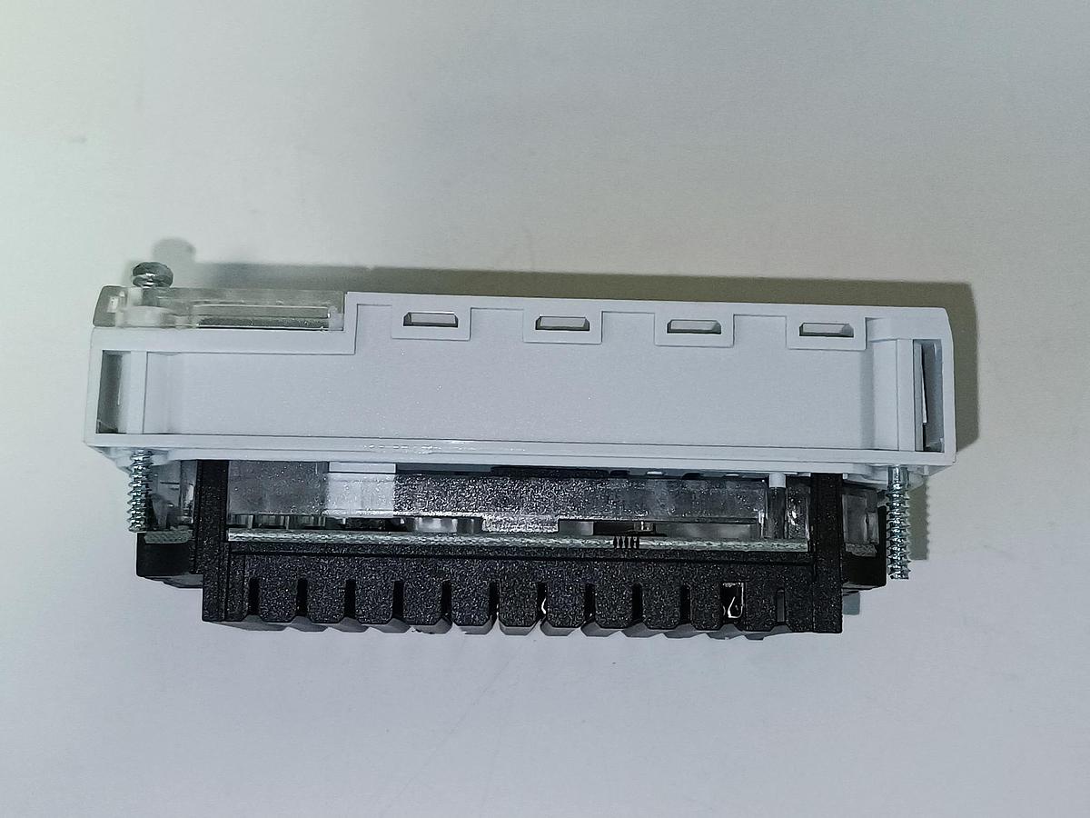 Eingangsmodul + Anschlussblock,  195750 + 195706, Original Festo, neu