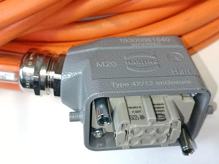 Gebraucht 5 Stück Servomotorleitungen inkl. Industriestecker, 4G1,5+(2x1,5C), Berger Lahr, gebraucht-Top