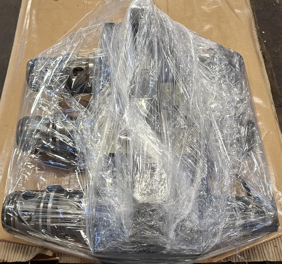 Gebraucht 3 Stück Proportionalventile + Steuergerät, R900948284 + VT-HNC100-2…, Rexroth, gebraucht