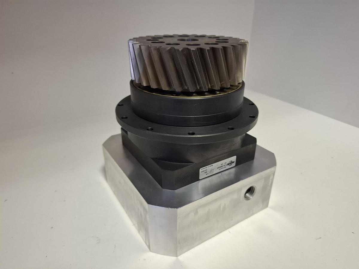 Präzisions-Planetengetriebe, i=8, PLF 140 HP, Neugart, neu
