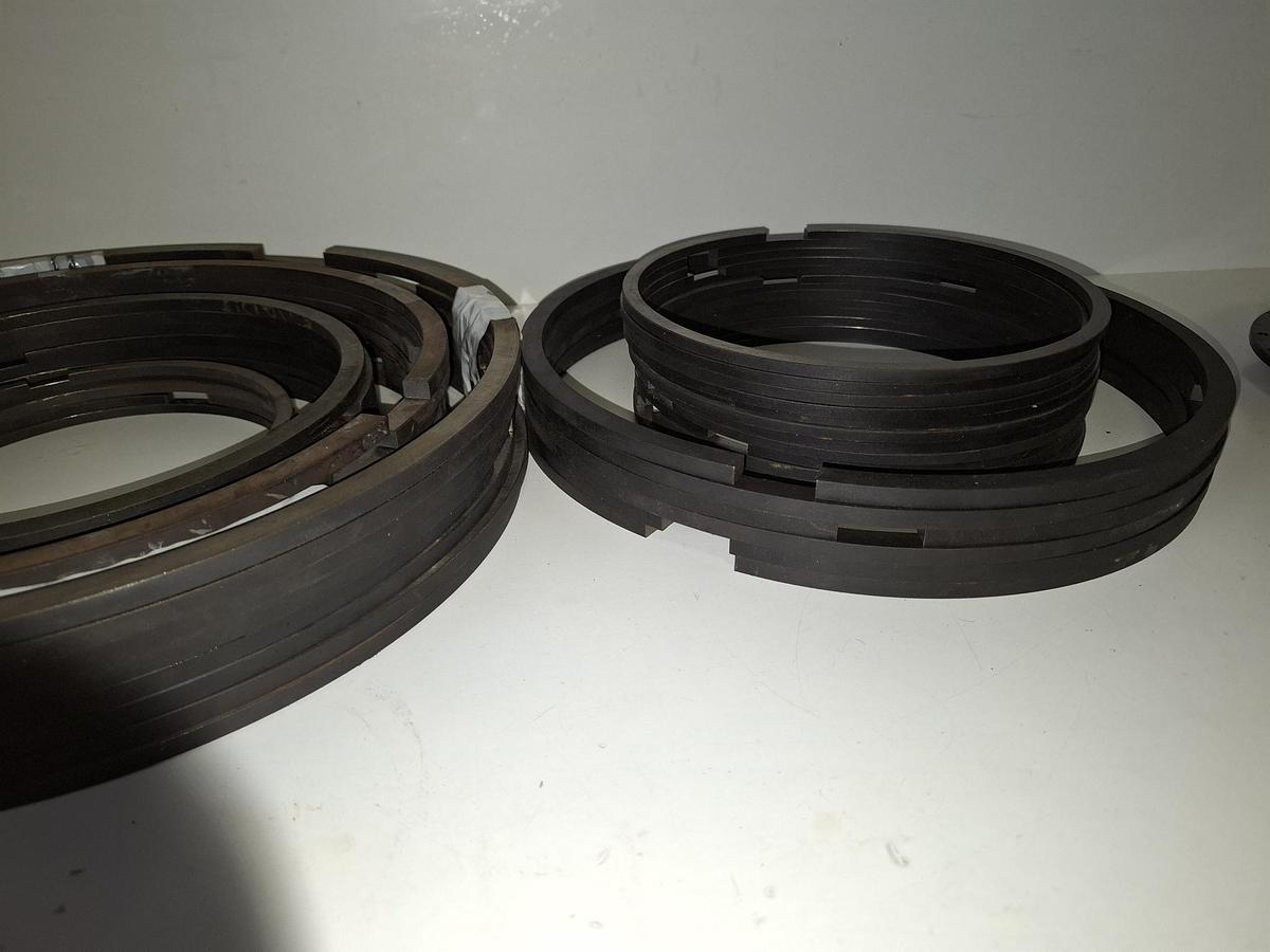 6 Stück Kolbenringe für Idra Druckgussmaschine, d300mm, Strate/Idra, neu