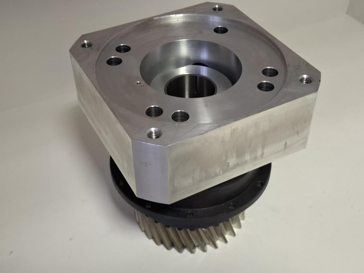 Präzisions-Planetengetriebe, i=8, PLF 140 HP, Neugart, neu