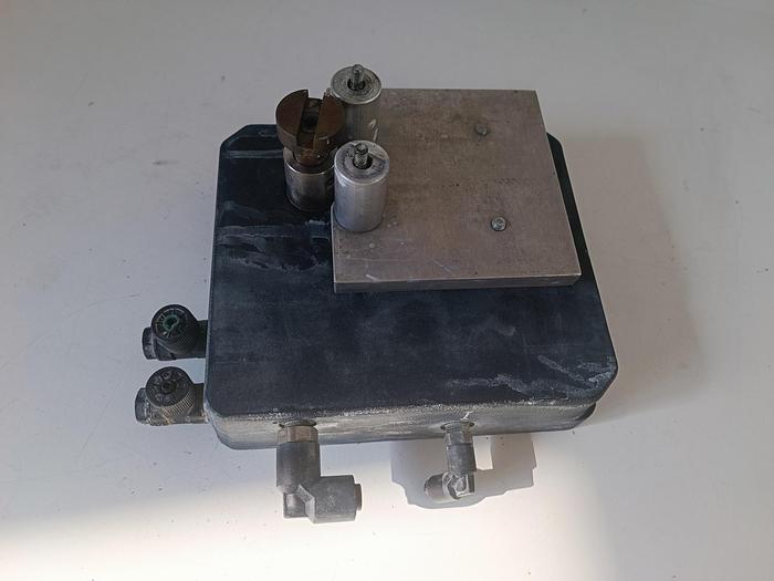 Gebraucht Pneumatischer doppelwirksamer Ventilpositionierer, P-1500, PMV, gebraucht