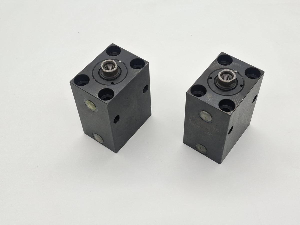 Blockzylinder, Hub 50mm, Kolben D32mm, 500bar, 1544165, Roemheld, neuwertig