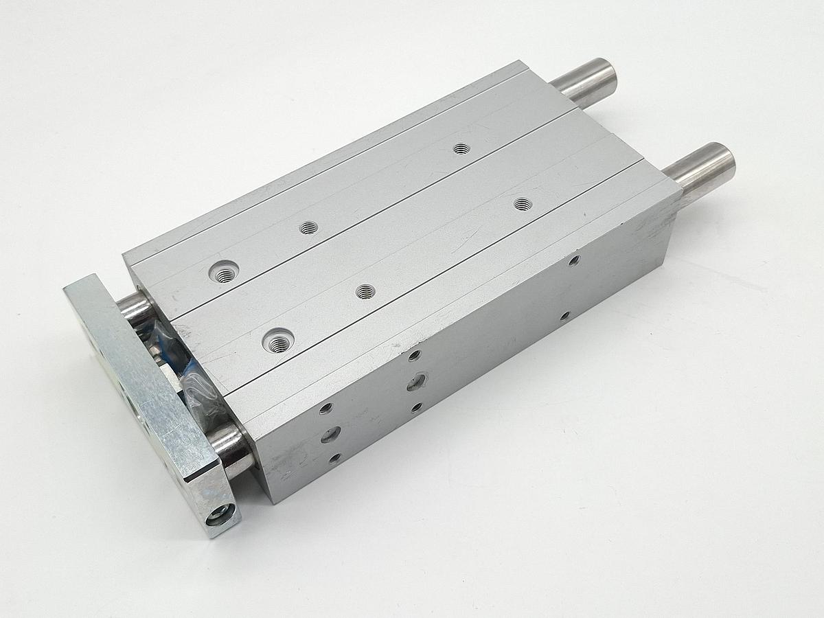 Doppelt geführter Zylinder, Hub 160mm, DFM-32-160-P-A-GF, 170862, Festo, neu