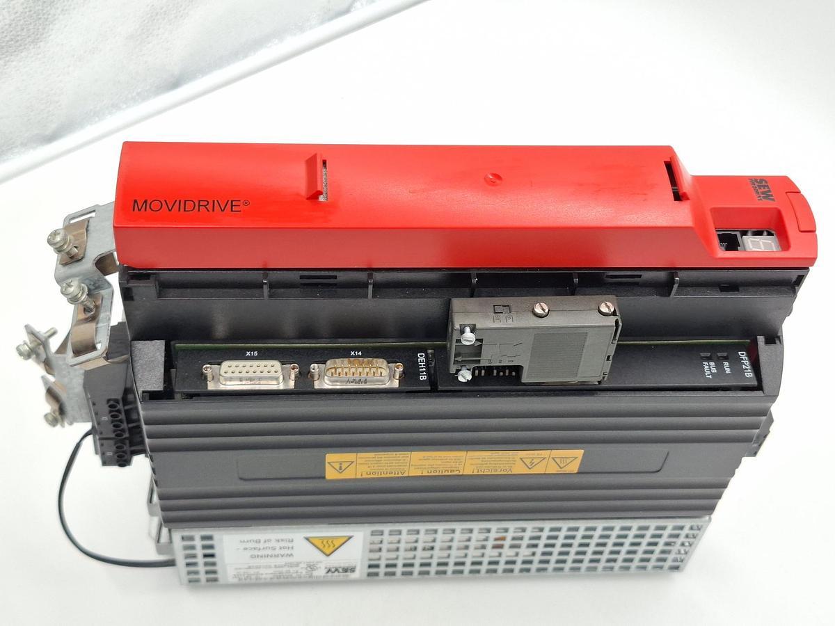 Gebraucht Frequenzumformer + Bremswiderstand, 0 Leistungsstunden, 0,55KW, MDX61B0005-5A3-4-0T, SEW, gebraucht-Top