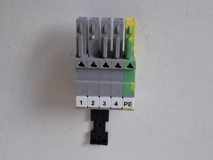 82 Stück Stecker zu Reihenklemmen PTTP 2,5, PP-H2,5/…., Phönix, neuwertig