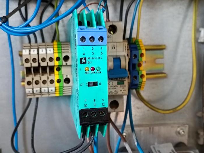 Gebraucht Komplette Gas Messstation, Gaswarnmessgerät, Polytron IR Ex, Dräger, gebraucht