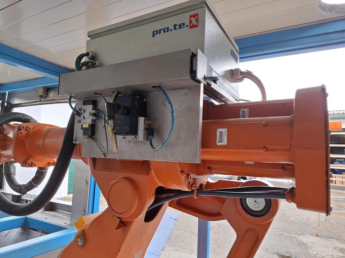 Gebraucht Roboter mit Steuerung und Zubehör, IRB 4400/45, ABB, gebraucht-Top