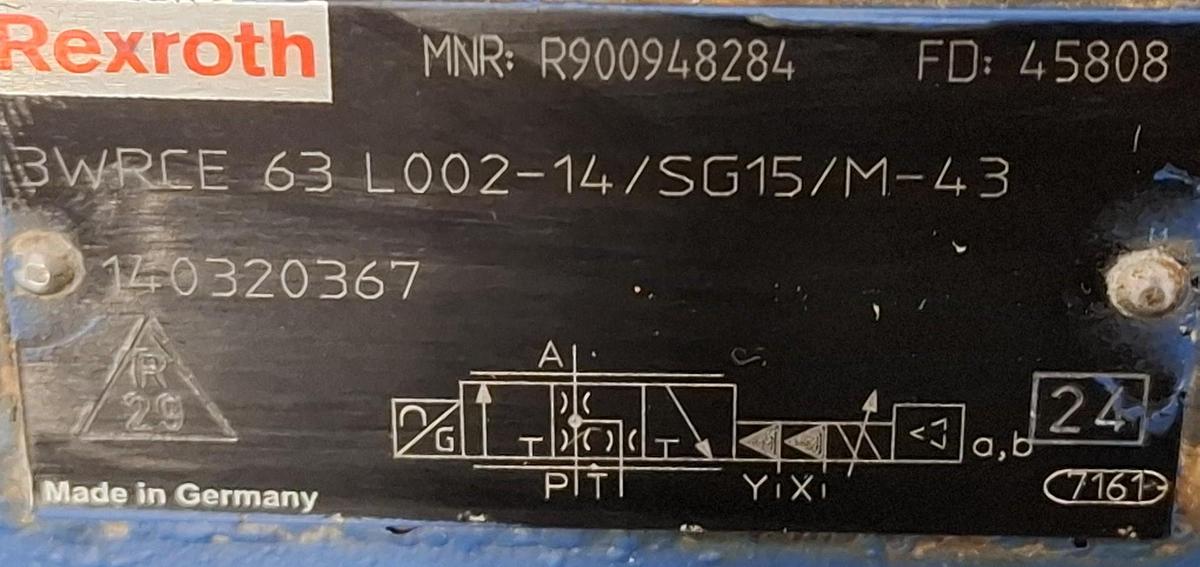 Gebraucht 3 Stück Proportionalventile + Steuergerät, R900948284 + VT-HNC100-2…, Rexroth, gebraucht