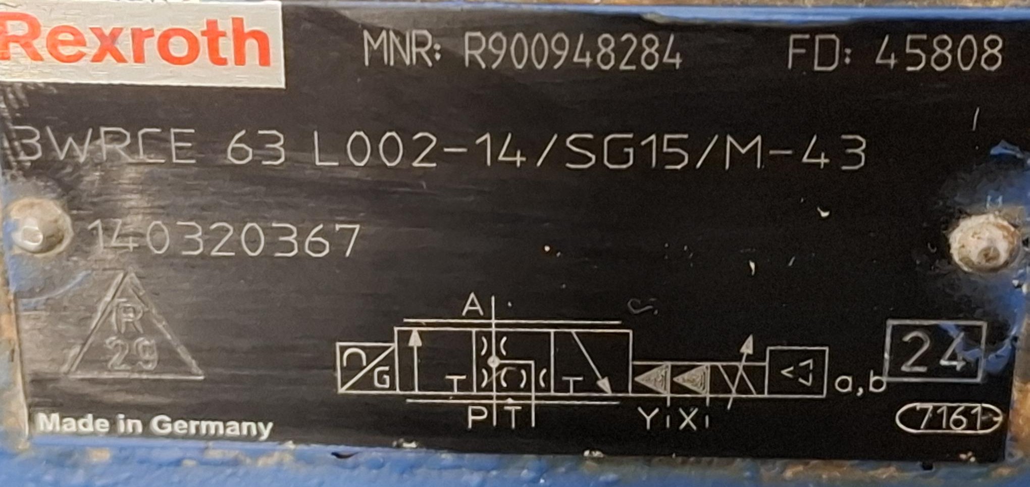 Gebraucht 3 Stück Proportionalventile + Steuergerät, R900948284 + VT-HNC100-2…, Rexroth, gebraucht