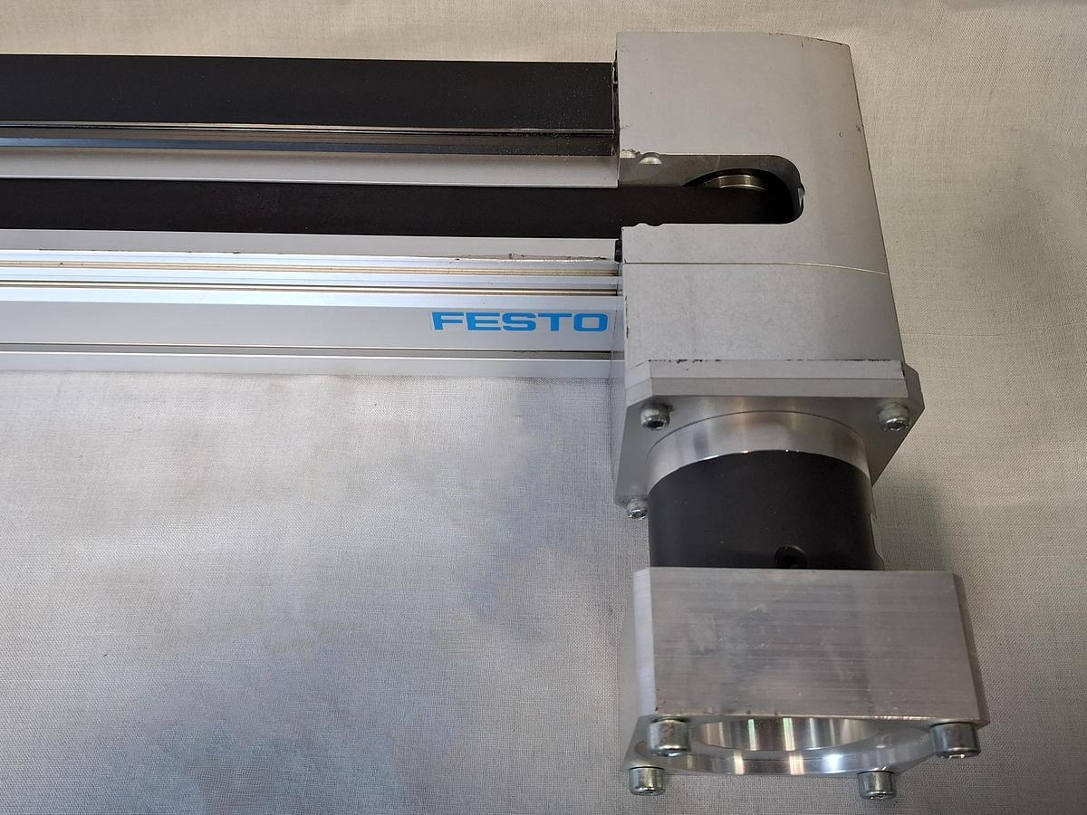 Linearantrieb + Planetengetriebe, Hub 1500, EGC-120-1500-TB-KF-0H-GV, 556815 +.., Festo, neuwertig