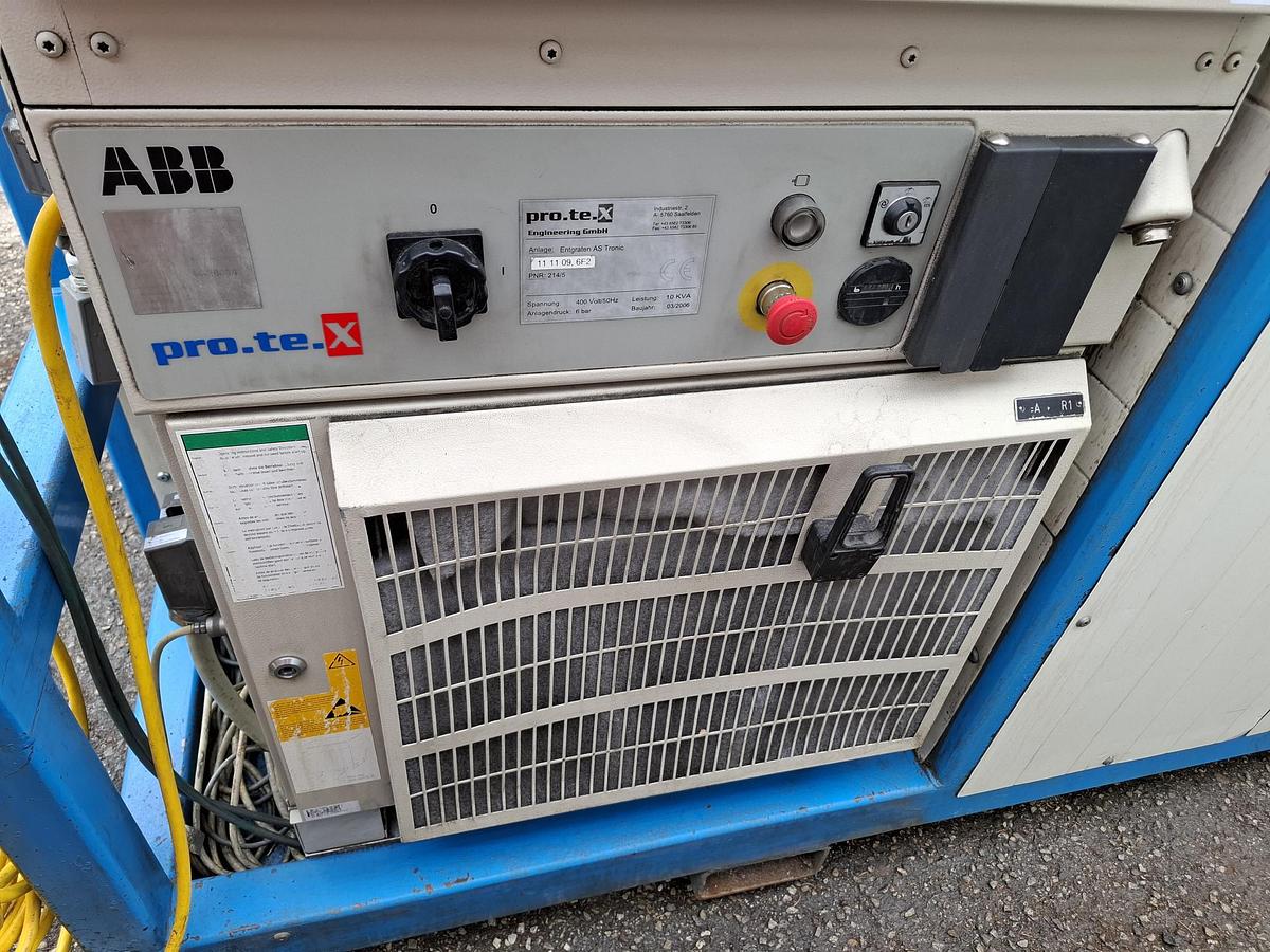 Gebraucht Komplette Bearbeitungszelle mit Roboter und …, RB4400 SC…, ABB, gebraucht