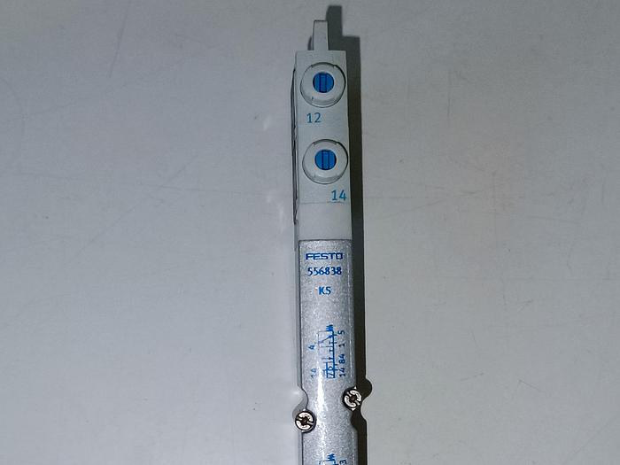 13 Stück Magnetventil, brandneu, VMPA1-M1H-KS-PI, 556838, Original Festo, neu