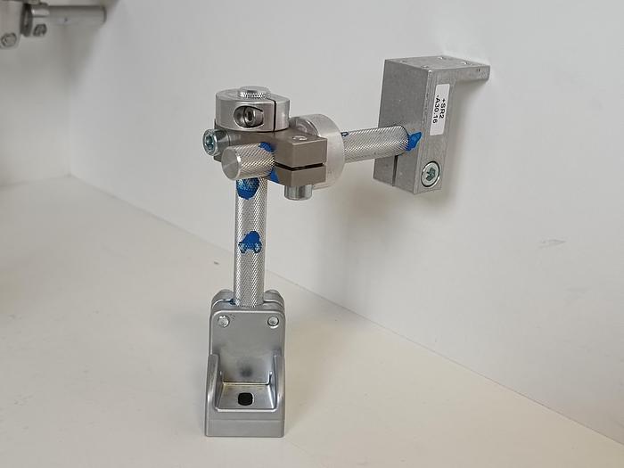 Gebraucht 9 Stück Sensorhalter/flexibles Montagesystem, BAV…, D12mm, Balluff, neuwertig -50%